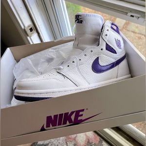 Women’s Nike Air Jordan 1 OG High Court Purple size 6.5